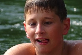 开云体育中国官方网站-男泳老将稳健领航，男游泳冠军是谁