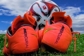 开云·体育全站登录地址-世界杯精彩场面：每一秒都动人心魄！，世界杯名场面